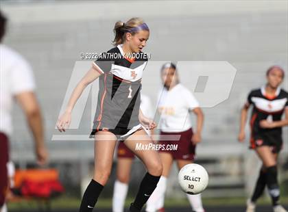 Thumbnail 1 in Douglas Byrd @ South View photogallery.