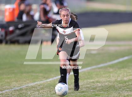 Thumbnail 2 in Douglas Byrd @ South View photogallery.