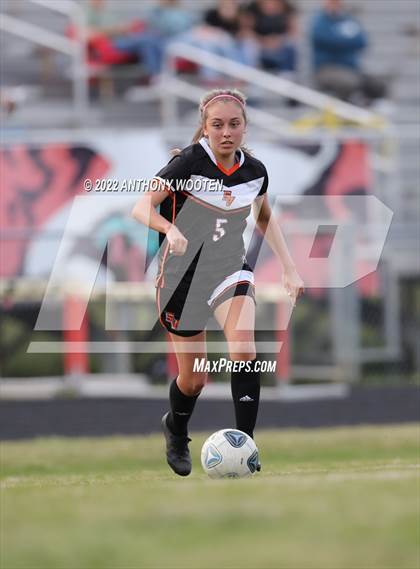 Thumbnail 1 in Douglas Byrd @ South View photogallery.