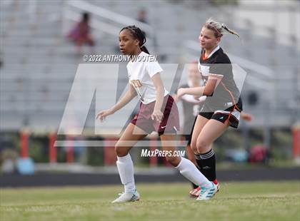 Thumbnail 3 in Douglas Byrd @ South View photogallery.