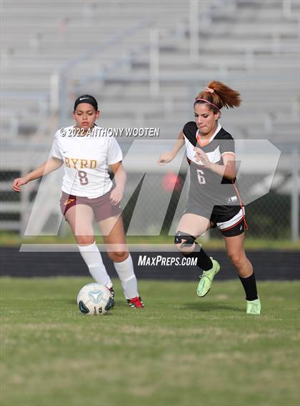 Thumbnail 3 in Douglas Byrd @ South View photogallery.