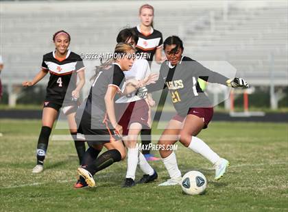 Thumbnail 1 in Douglas Byrd @ South View photogallery.