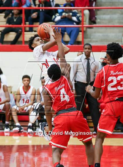 Thumbnail 1 in Duncanville @ Cedar Hill photogallery.