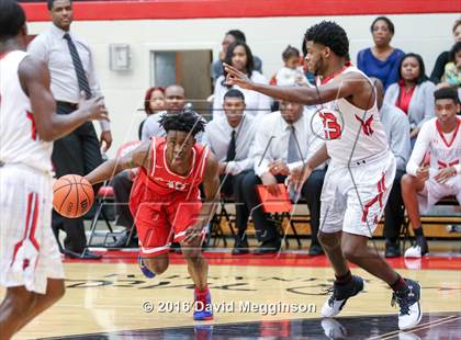 Thumbnail 1 in Duncanville @ Cedar Hill photogallery.