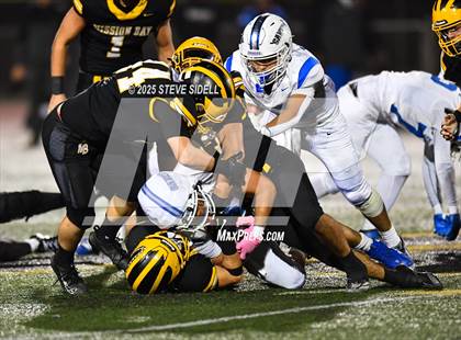 Thumbnail 1 in San Diego vs Mission Bay (CIF SDS D2 Semifinal) photogallery.