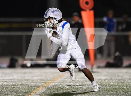 Thumbnail 2 in San Diego vs Mission Bay (CIF SDS D2 Semifinal) photogallery.