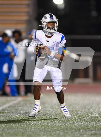 Thumbnail 3 in San Diego vs Mission Bay (CIF SDS D2 Semifinal) photogallery.