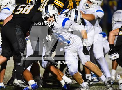 Thumbnail 1 in San Diego vs Mission Bay (CIF SDS D2 Semifinal) photogallery.