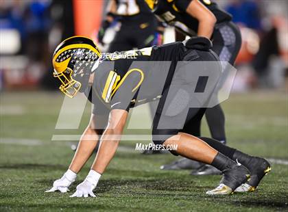 Thumbnail 2 in San Diego vs Mission Bay (CIF SDS D2 Semifinal) photogallery.