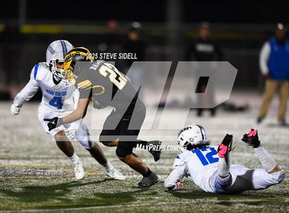 Thumbnail 3 in San Diego vs Mission Bay (CIF SDS D2 Semifinal) photogallery.