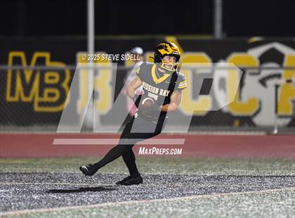 Thumbnail 3 in San Diego vs Mission Bay (CIF SDS D2 Semifinal) photogallery.