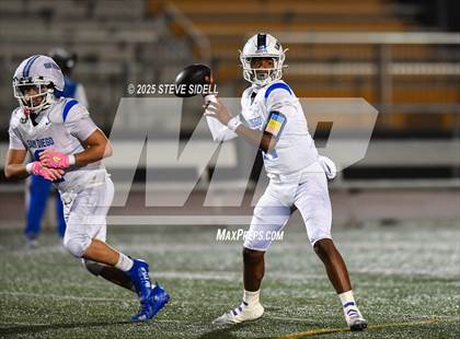 Thumbnail 1 in San Diego vs Mission Bay (CIF SDS D2 Semifinal) photogallery.