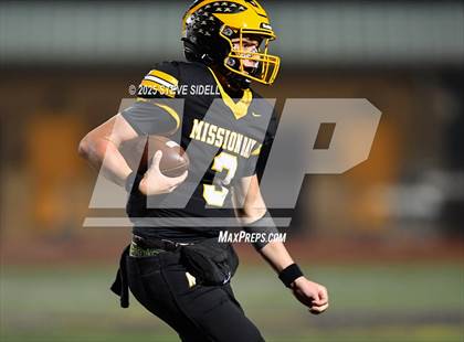 Thumbnail 3 in San Diego vs Mission Bay (CIF SDS D2 Semifinal) photogallery.