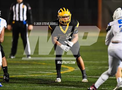 Thumbnail 1 in San Diego vs Mission Bay (CIF SDS D2 Semifinal) photogallery.