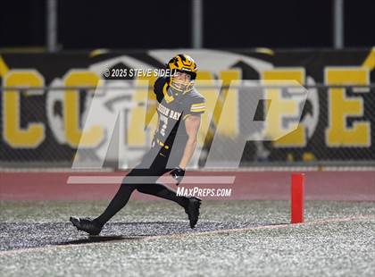 Thumbnail 1 in San Diego vs Mission Bay (CIF SDS D2 Semifinal) photogallery.