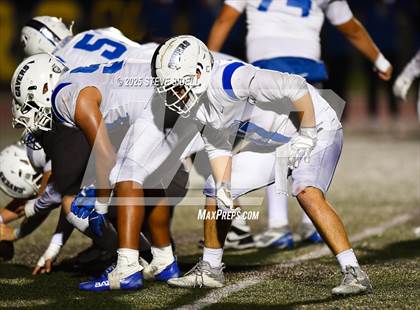 Thumbnail 3 in San Diego vs Mission Bay (CIF SDS D2 Semifinal) photogallery.