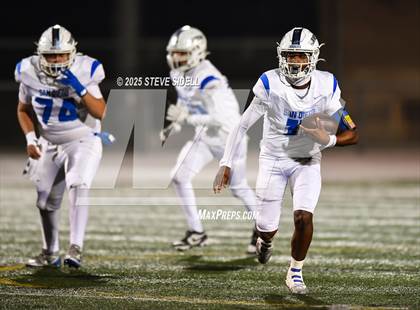 Thumbnail 2 in San Diego vs Mission Bay (CIF SDS D2 Semifinal) photogallery.