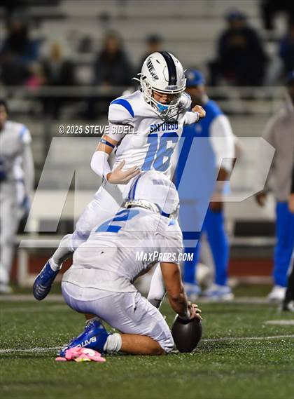 Thumbnail 3 in San Diego vs Mission Bay (CIF SDS D2 Semifinal) photogallery.