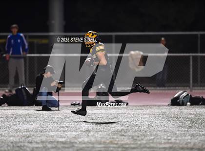 Thumbnail 3 in San Diego vs Mission Bay (CIF SDS D2 Semifinal) photogallery.