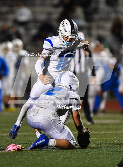 Thumbnail 2 in San Diego vs Mission Bay (CIF SDS D2 Semifinal) photogallery.