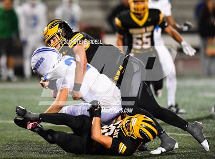 Thumbnail 1 in San Diego vs Mission Bay (CIF SDS D2 Semifinal) photogallery.