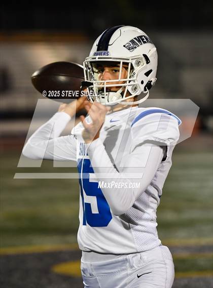 Thumbnail 2 in San Diego vs Mission Bay (CIF SDS D2 Semifinal) photogallery.