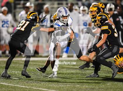 Thumbnail 1 in San Diego vs Mission Bay (CIF SDS D2 Semifinal) photogallery.