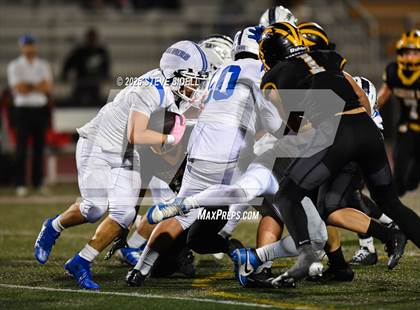 Thumbnail 3 in San Diego vs Mission Bay (CIF SDS D2 Semifinal) photogallery.
