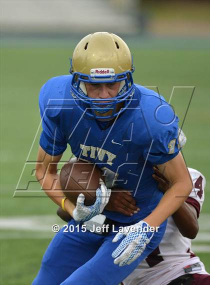 Thumbnail 3 in Tivy vs. Lockhart photogallery.