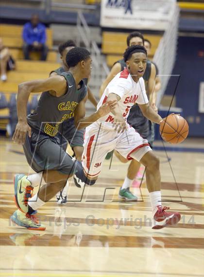 Thumbnail 3 in Castro Valley vs. Saint Mary's photogallery.