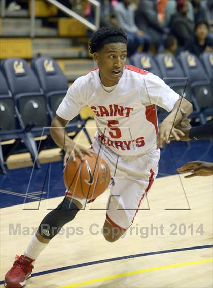 Thumbnail 1 in Castro Valley vs. Saint Mary's photogallery.