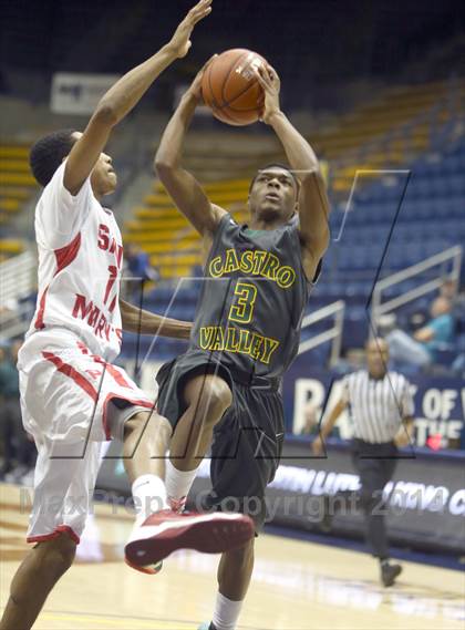 Thumbnail 2 in Castro Valley vs. Saint Mary's photogallery.