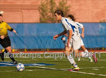 Thumbnail 3 in Hicksville v Webster Schroeder (NYSPHSAA Class AA Final) photogallery.