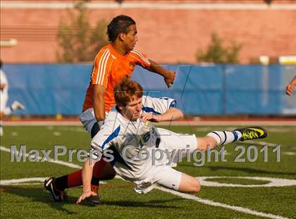Thumbnail 3 in Hicksville v Webster Schroeder (NYSPHSAA Class AA Final) photogallery.