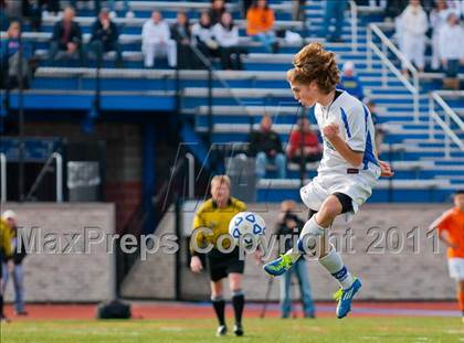 Thumbnail 3 in Hicksville v Webster Schroeder (NYSPHSAA Class AA Final) photogallery.