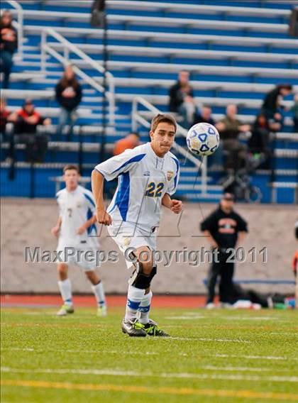 Thumbnail 3 in Hicksville v Webster Schroeder (NYSPHSAA Class AA Final) photogallery.
