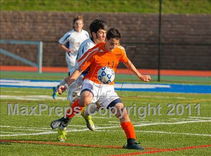 Thumbnail 3 in Hicksville v Webster Schroeder (NYSPHSAA Class AA Final) photogallery.