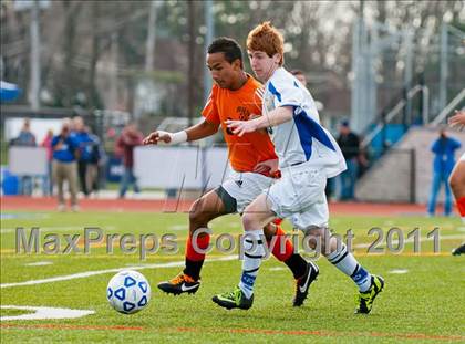 Thumbnail 1 in Hicksville v Webster Schroeder (NYSPHSAA Class AA Final) photogallery.
