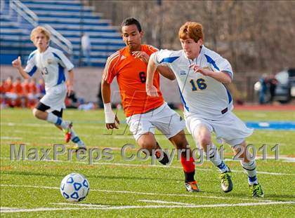 Thumbnail 3 in Hicksville v Webster Schroeder (NYSPHSAA Class AA Final) photogallery.