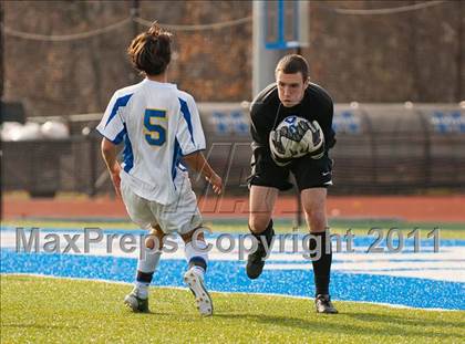 Thumbnail 2 in Hicksville v Webster Schroeder (NYSPHSAA Class AA Final) photogallery.