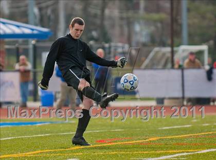Thumbnail 1 in Hicksville v Webster Schroeder (NYSPHSAA Class AA Final) photogallery.