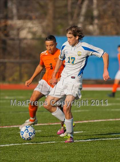 Thumbnail 1 in Hicksville v Webster Schroeder (NYSPHSAA Class AA Final) photogallery.