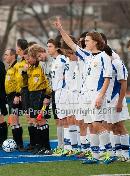 Thumbnail 2 in Hicksville v Webster Schroeder (NYSPHSAA Class AA Final) photogallery.