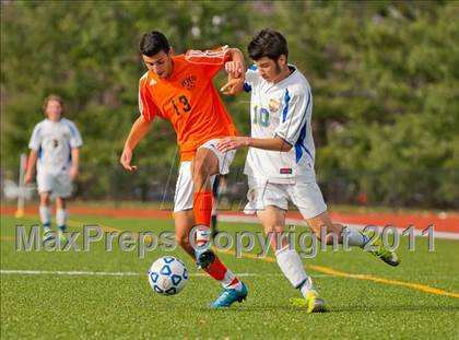 Thumbnail 2 in Hicksville v Webster Schroeder (NYSPHSAA Class AA Final) photogallery.