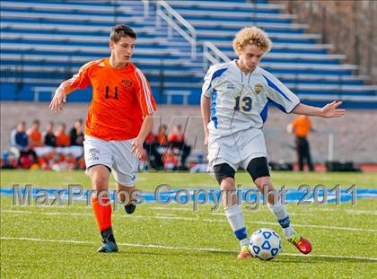 Thumbnail 2 in Hicksville v Webster Schroeder (NYSPHSAA Class AA Final) photogallery.