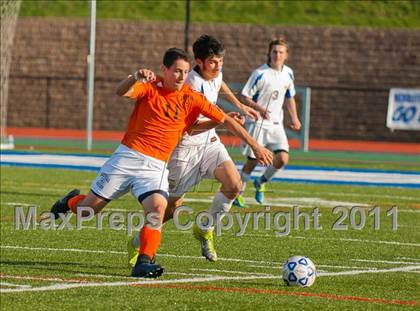 Thumbnail 1 in Hicksville v Webster Schroeder (NYSPHSAA Class AA Final) photogallery.