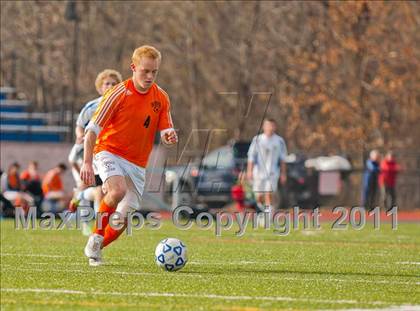 Thumbnail 1 in Hicksville v Webster Schroeder (NYSPHSAA Class AA Final) photogallery.
