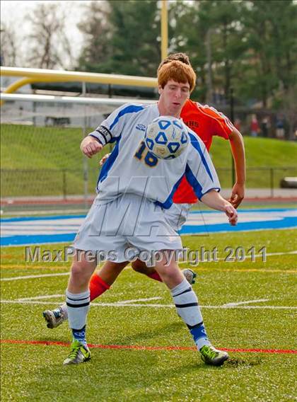 Thumbnail 3 in Hicksville v Webster Schroeder (NYSPHSAA Class AA Final) photogallery.