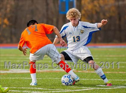 Thumbnail 3 in Hicksville v Webster Schroeder (NYSPHSAA Class AA Final) photogallery.