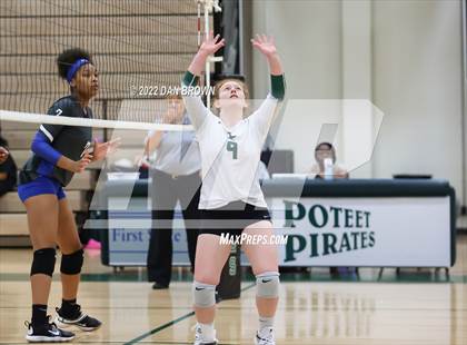 Thumbnail 2 in Seagoville @ Poteet photogallery.